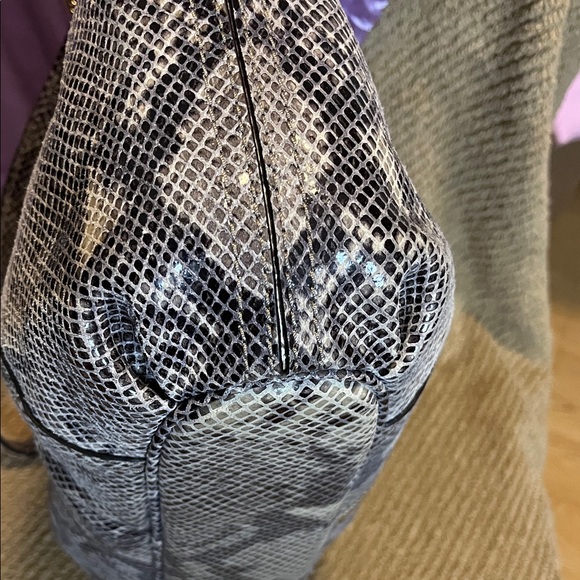Michael Kors Black and Gray Snake Print Shoulder Bag - Picture 3 of 8